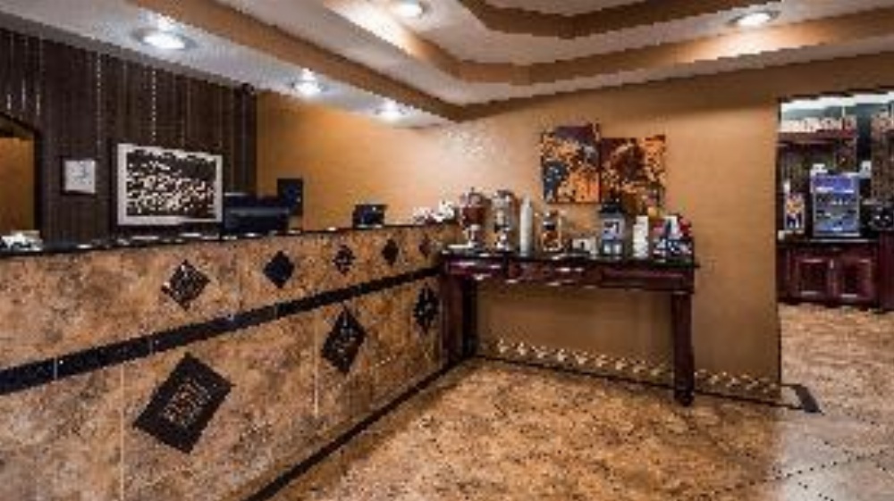 Best Western Manhattan Inn Image 11