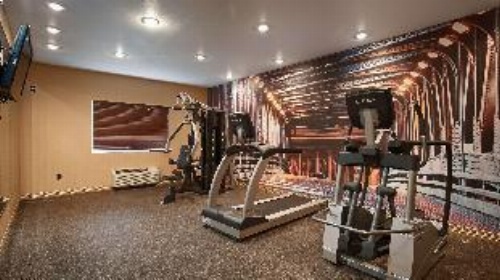 Best Western Manhattan Inn image 17